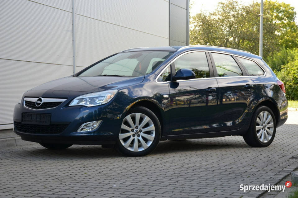 Opel Astra Opłacona 14T 120 Serwis Cosmo 100 231000km Kutno