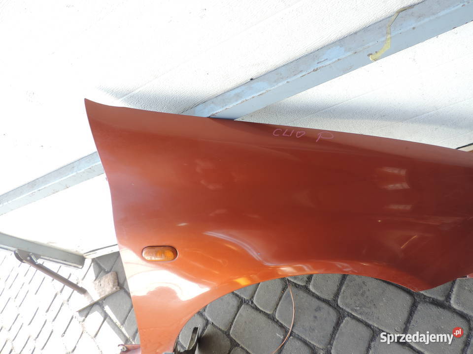 Renault Clio 2 Błotnik Prawy Przód NV314 Rok produkcji 1999 Nowy Sącz sprzedam