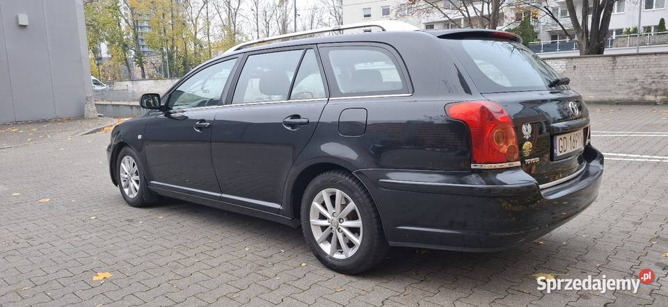 Sprzedam Toyotę Avensis t25 18 benzyna kombi Avensis Tczew