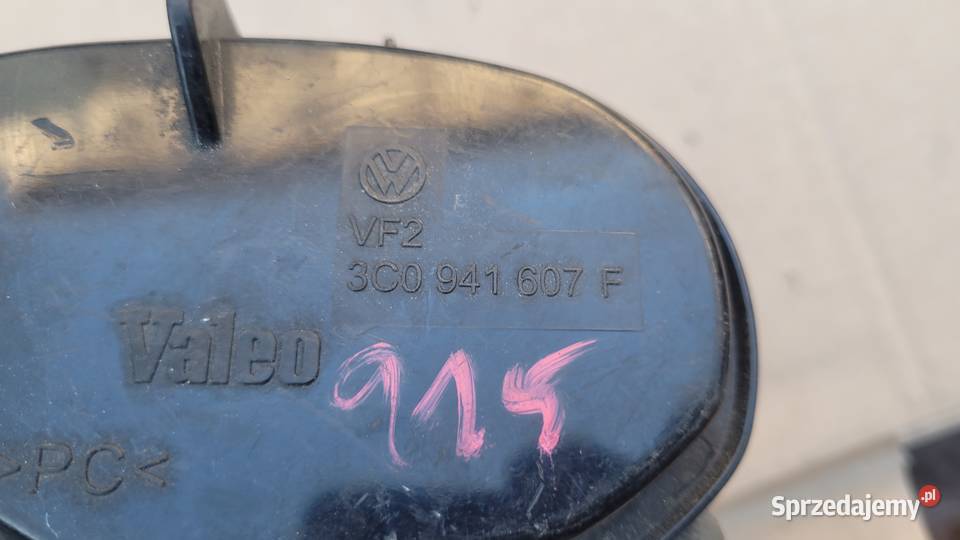 VW PASSAT B6 ZAŚLEPKA DEKIELEK LAMPY LEWY Ruda Śląska