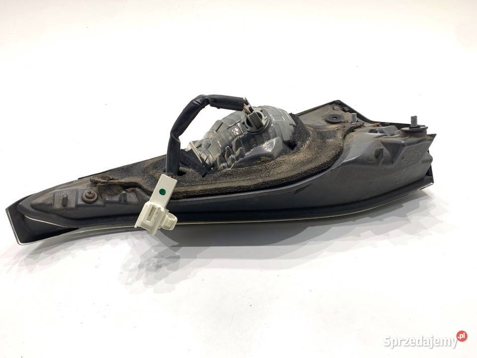 LAMPA TYŁ LEWA WEWNĘTRZNA LEXUS CT Hatchback