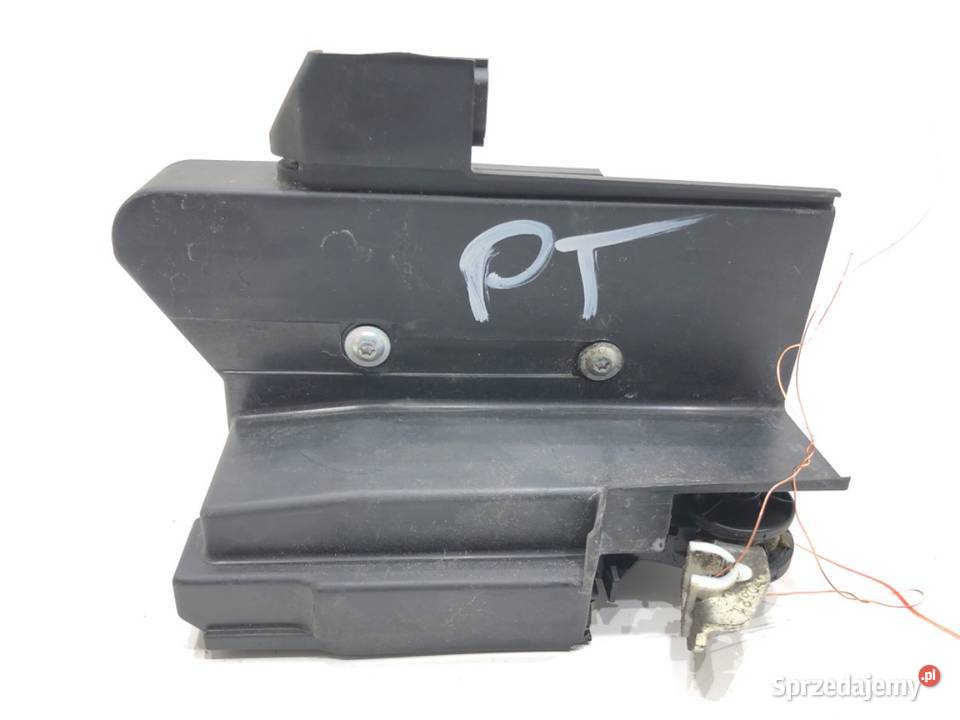 ZAMEK DRZWI PRAWY TYŁ DACIA SANDERO III