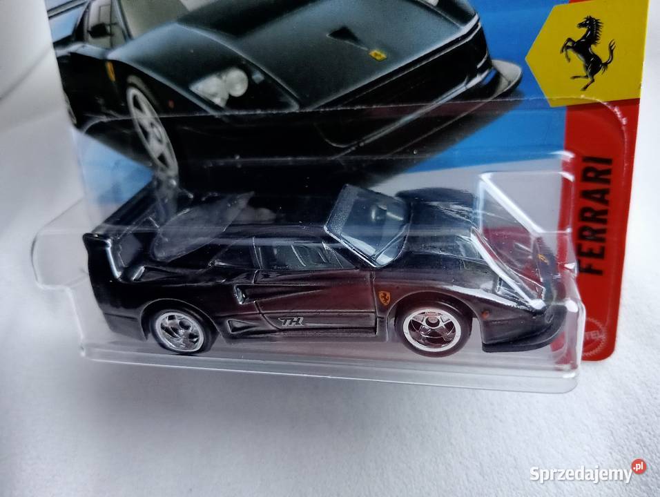 Hot Wheels STH Ferrari F40 Competizione stan czarny Samochody i pojazdy