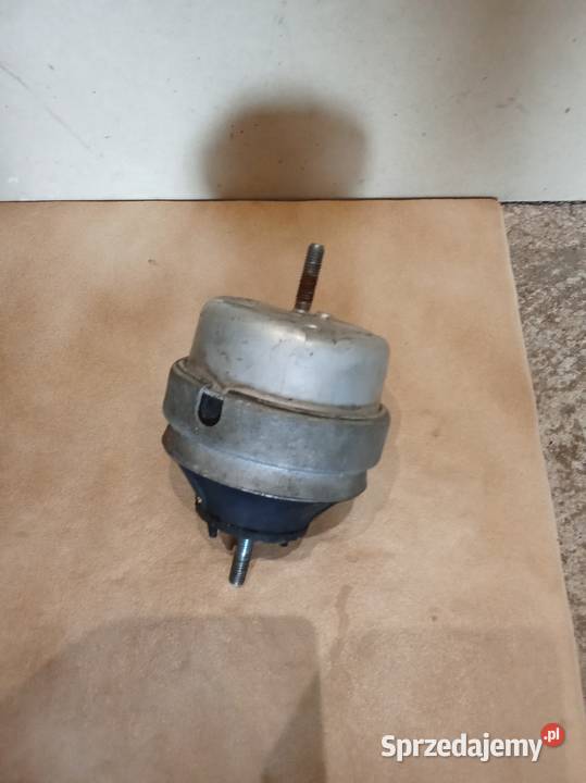 VW Passat B5 fl TDI poduszka silnika 8D0 199 Belki zawieszenia