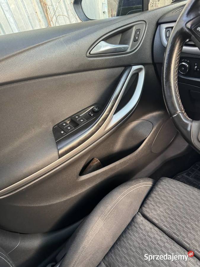 Opel astra sports tourer Lubań