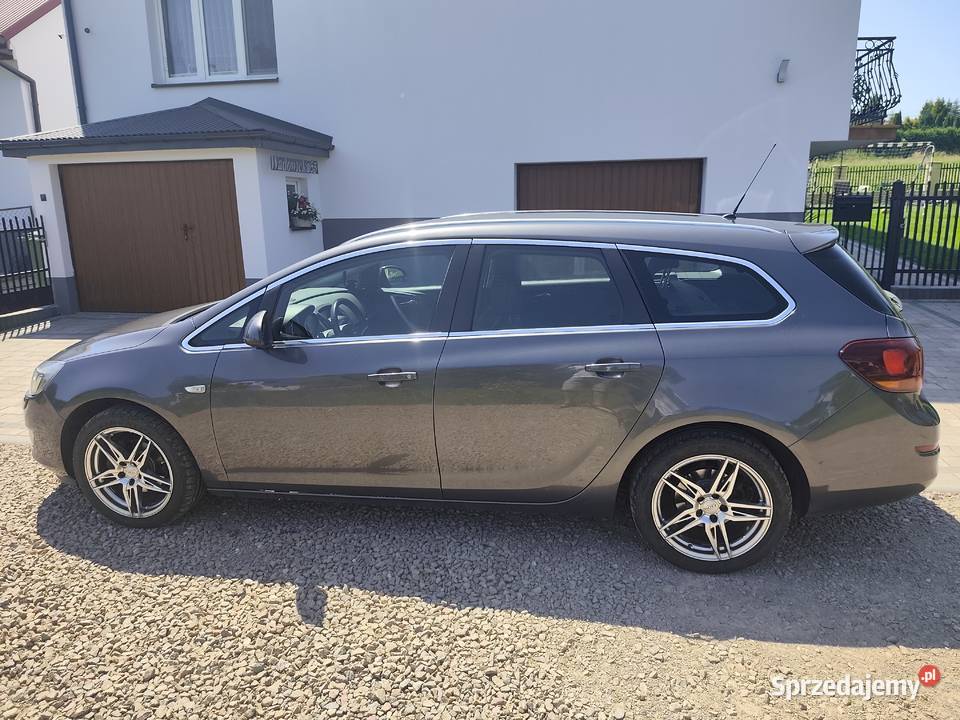Opel Astra j nieuszkodzony Spytkowice sprzedam