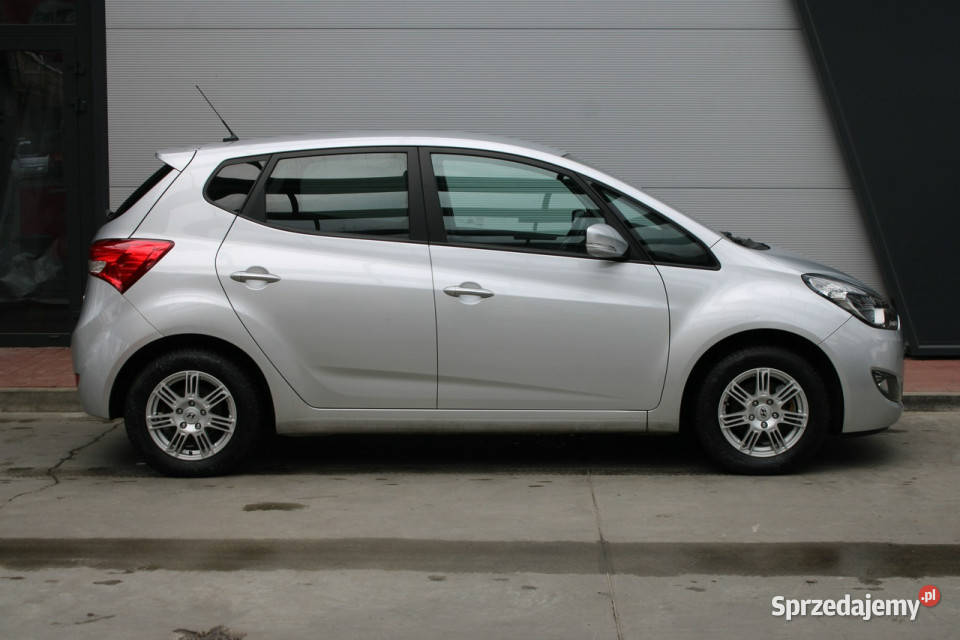 Hyundai ix20 Bezwypadkowy bogate srebrny Gliwice