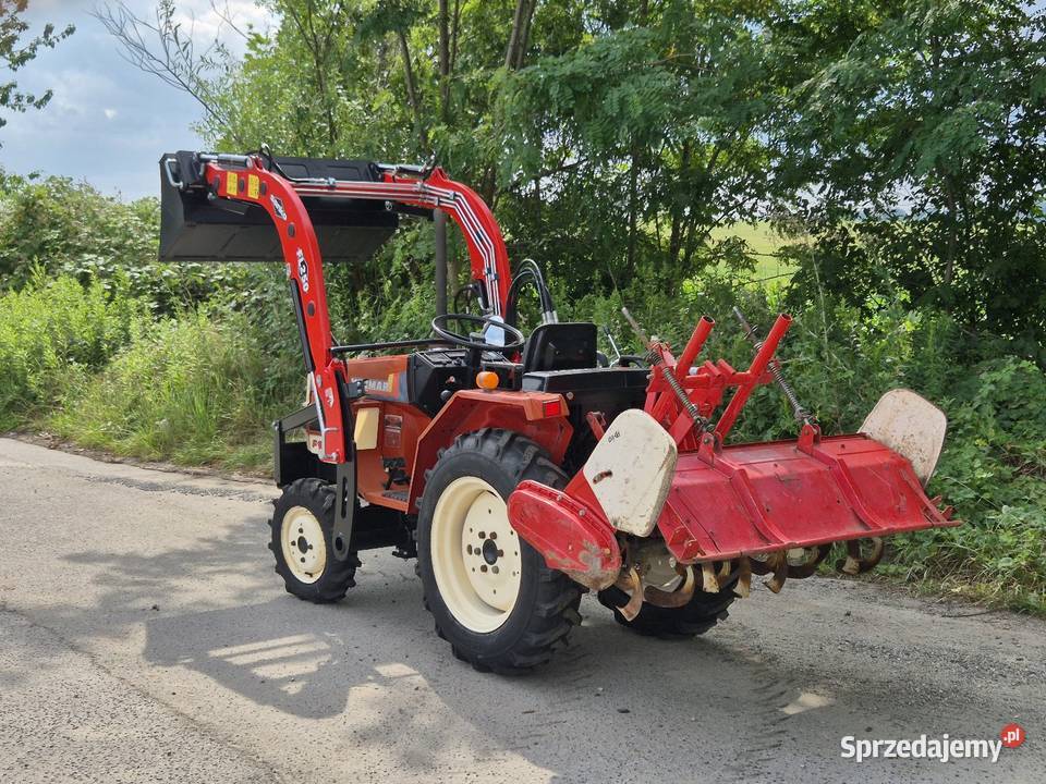 Traktorek YANMAR F16D 16 44 Ładowacz FL250 Napęd 4x4 sprzedam