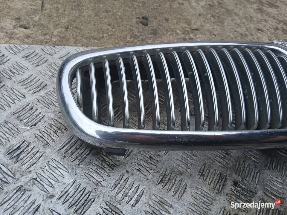 Grill Atrapa Chłodnicy Jaguar Xtype 1X435510AE Rok produkcji 2006