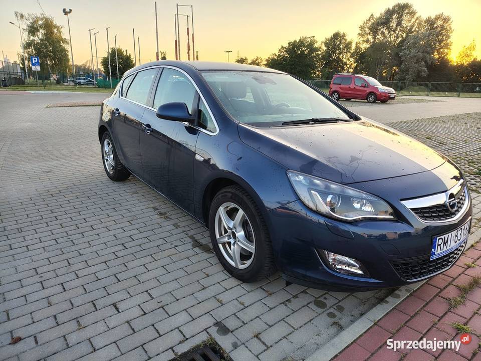 Opel Astra J 16 Turbo 180 benzyna Astra sprzedam