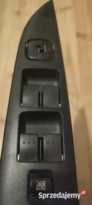 Przełacznik szyb MAZDA 3 kierowcystan idealny osobowe Krosno sprzedam