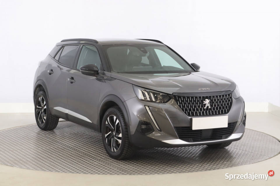 Peugeot 2008 12 PureTech kamera cofania