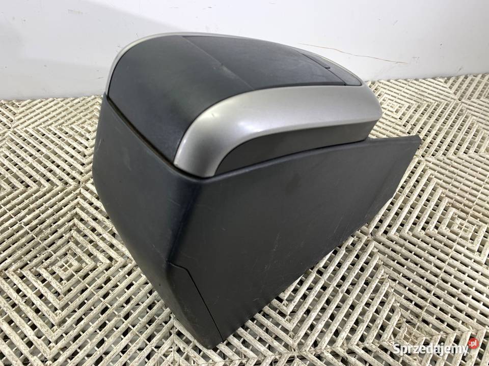 PODŁOKIETNIK TOYOTA AURIS I Hatchback 0612 podkarpackie