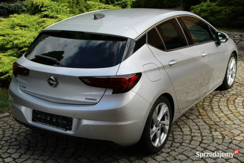 Opel Astra 14 Benzyna 150 Bogate Wyposażenie 116 Lubań