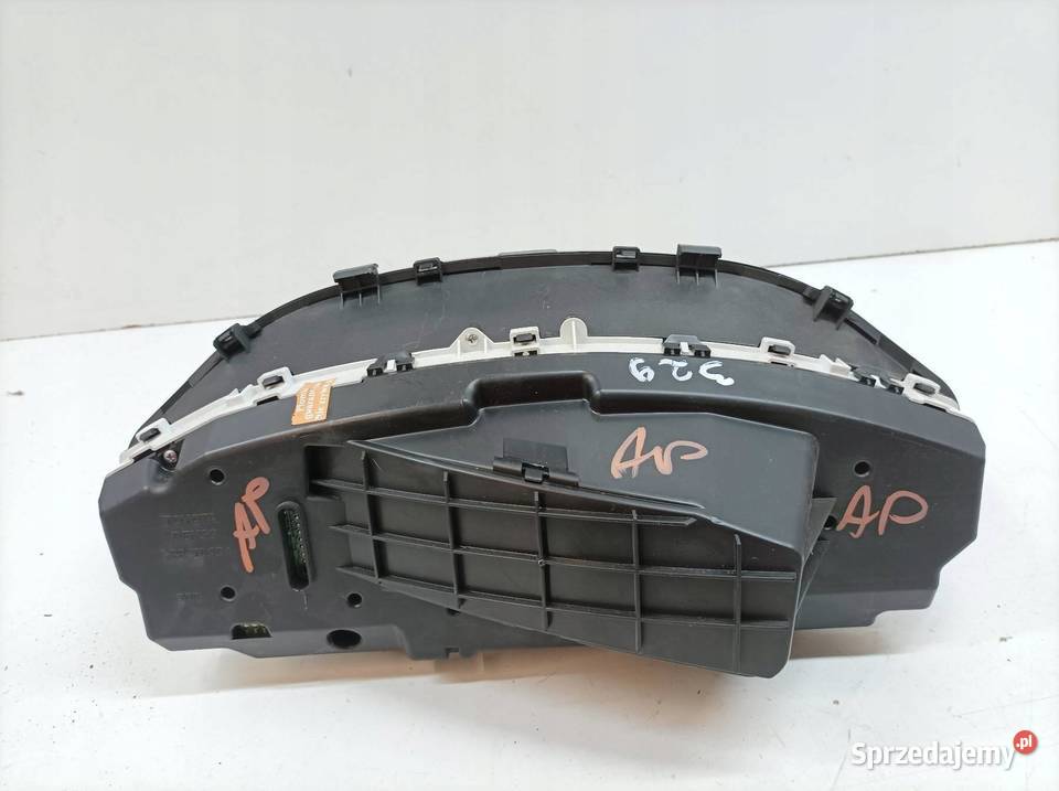 LICZNIK 838000D660D 10 B Toyota Yaris II