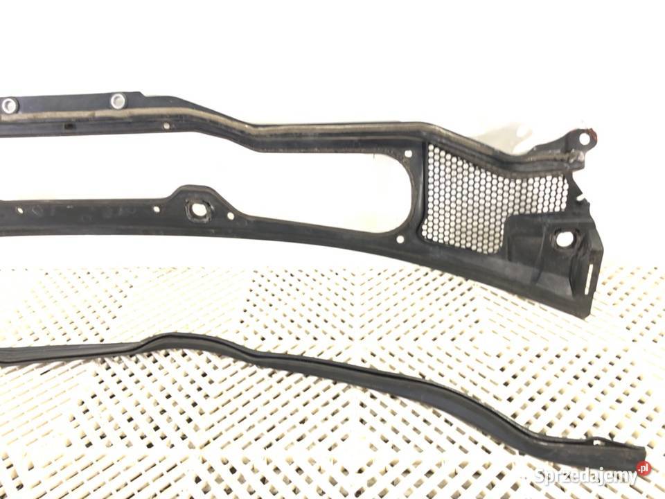 PODSZYBIE VOLVO V40 31278103 Hatchback OSŁONA sprzedam