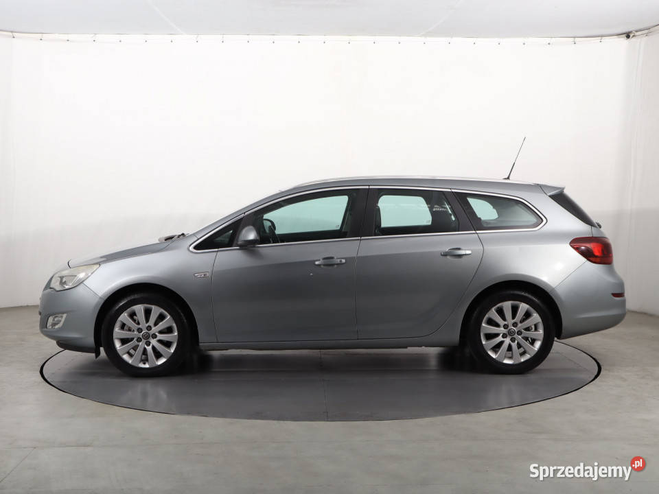 Opel Astra 17 CDTI relingi dachowe sprzedam