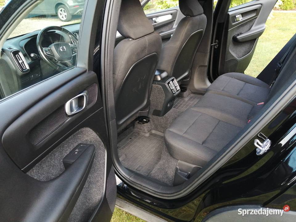 Volvo XC40 2019 20TDIsprowadzony bezwypadkowy tempomat Chojnice sprzedam
