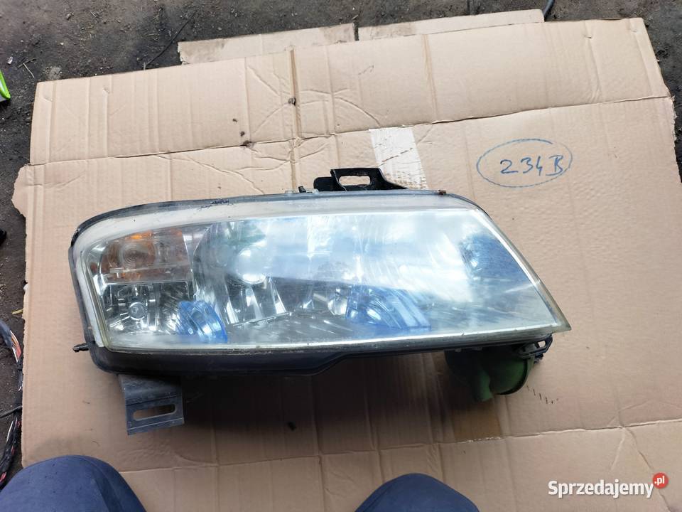 FIAT STILO LAMPA PRZÓD PRZEDNIA PRAWA Kamień-Kolonia