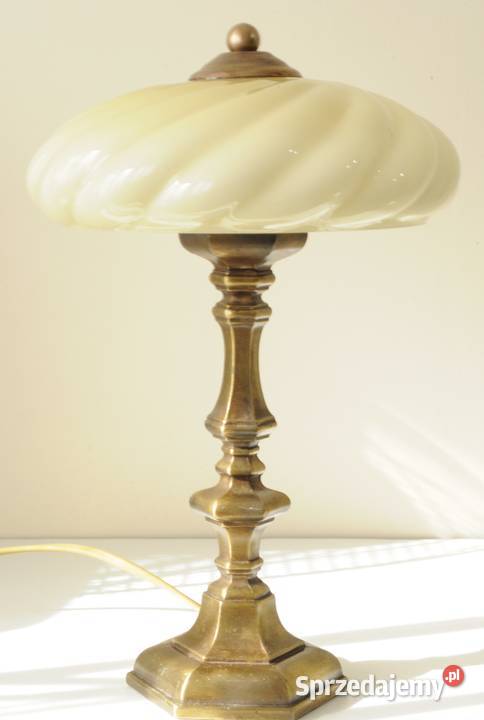 Stara lampka klosz beret w kolorze ecru wielkopolskie Wysoka