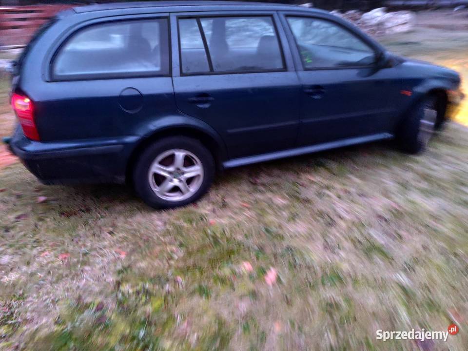 Skoda Octavia 16 benzyna 2000 Dąbie