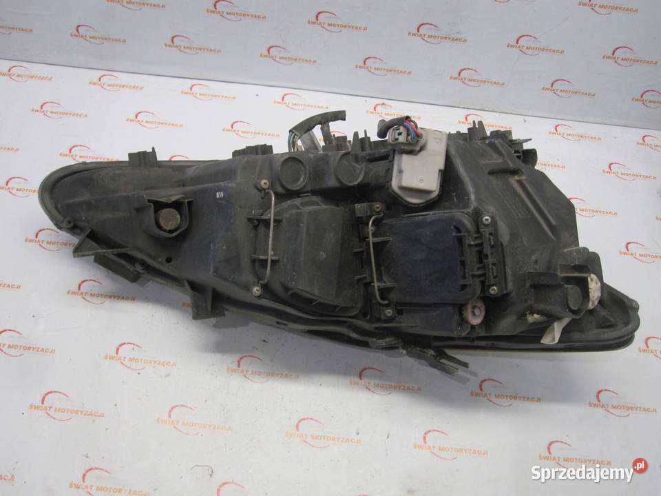 LEXUS IS II 08r lampa lewa przód ANGLIK osobowe świętokrzyskie