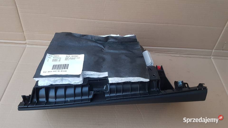 BMW 218d seria 2 F45 Active Tourer schowek prawy osobowe Legnica