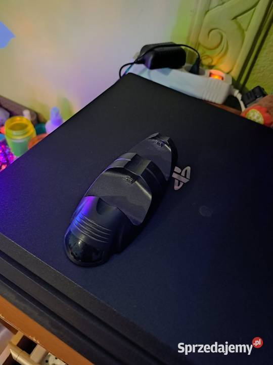 Konsola Playstation 4 Pro 1 TB Pad Okablowanie 7 wielkopolskie Siedlików sprzedam