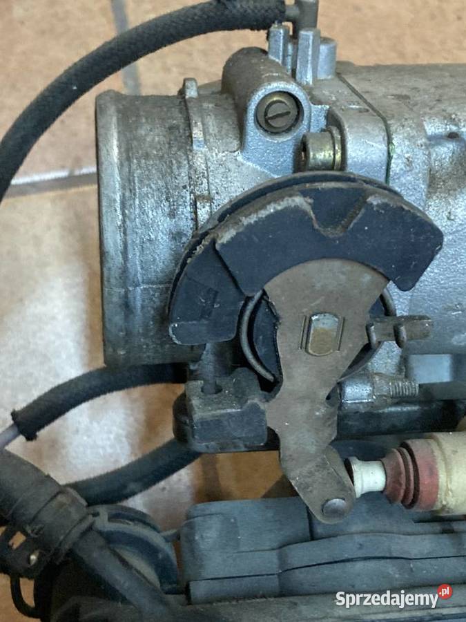 VW AUDI 20 PRZEPUSTNICA CZUJNIK GAZNIK 037061Ag Pozostałe