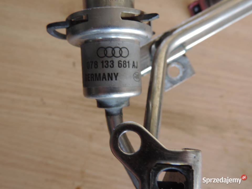 AUDI VW 28 V6 AMX LISTWA WTRYSKOWA 078133681AJ osobowe Nowy Sącz