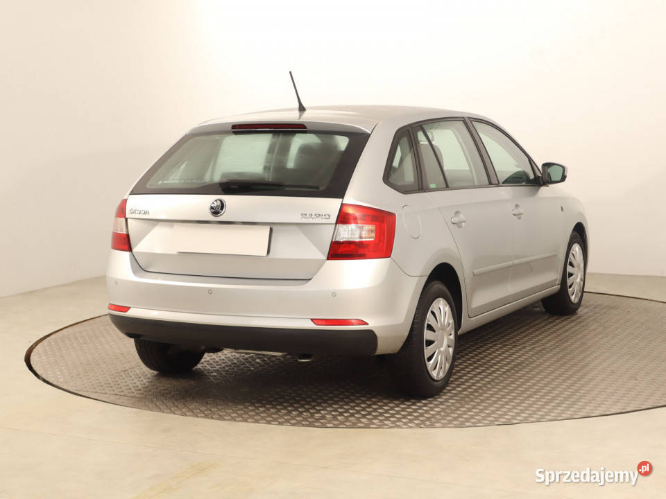 Skoda Rapid Spaceback 12 TSI Bielany Wrocławskie