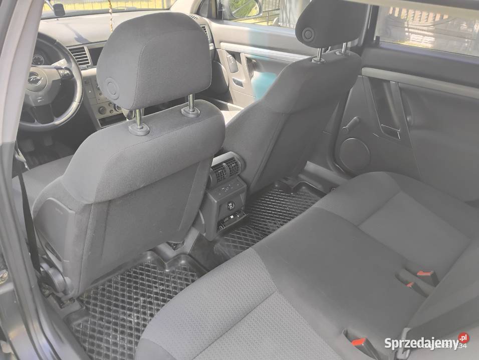 Opel Vectra C 19 CDTI 120 Konin