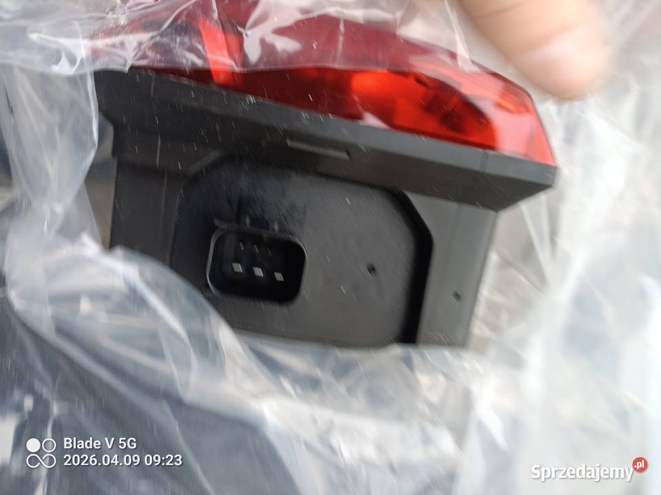 Lampy tylne Mercedes Actros MP4 MP5 AXOR ATEGO Lampy tylne Orońsko sprzedam