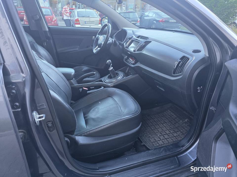 Kia Sportage 20d 4x4 Panoramiczny dach Rok produkcji 2014
