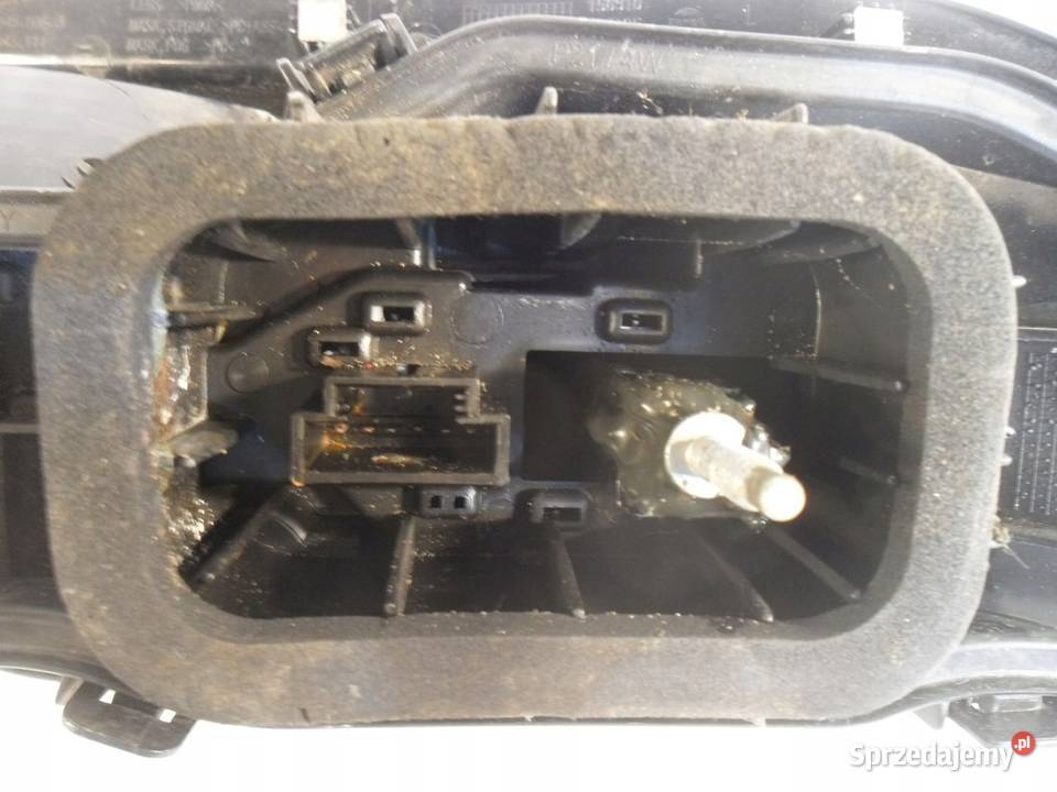 Volkswagen Up lampa tylna tył lewa wielkopolskie Nowy Tomyśl sprzedam