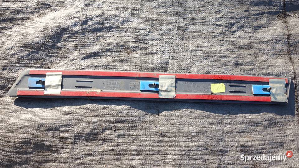 LISTWA BŁOTNIKA PRAWY TYŁ AUDI A3 8P 8P3853984D Ruda Śląska sprzedam