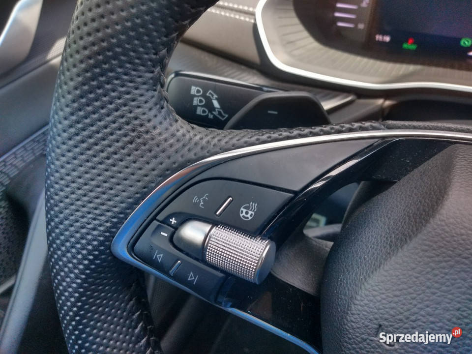 koda Octavia 15 TSI 150 mHEV Sportline DSG wielofunkcyjna kierownica śląskie Tychy sprzedam