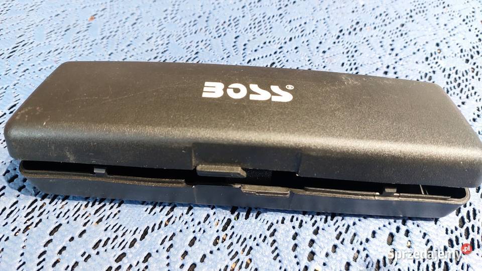 Etui na panel radia samochodowego Zielona Góra