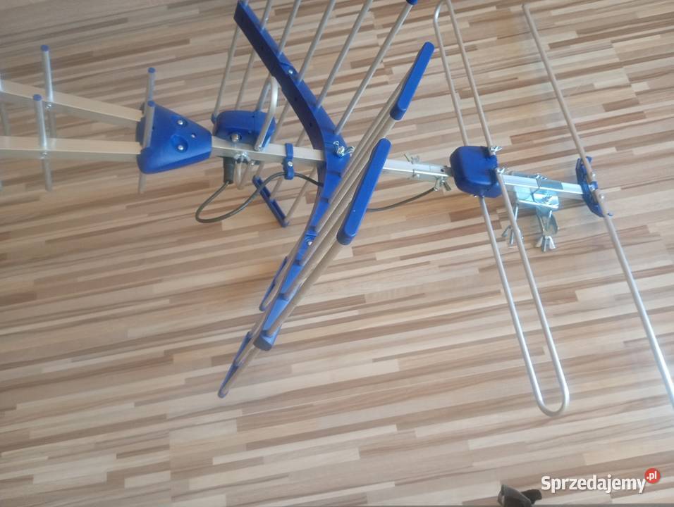 Antena do telewizji i uchwyt dolnośląskie Domasławice