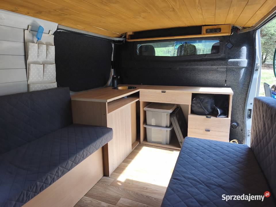 Opel Vivaro Kamper Van Furgony