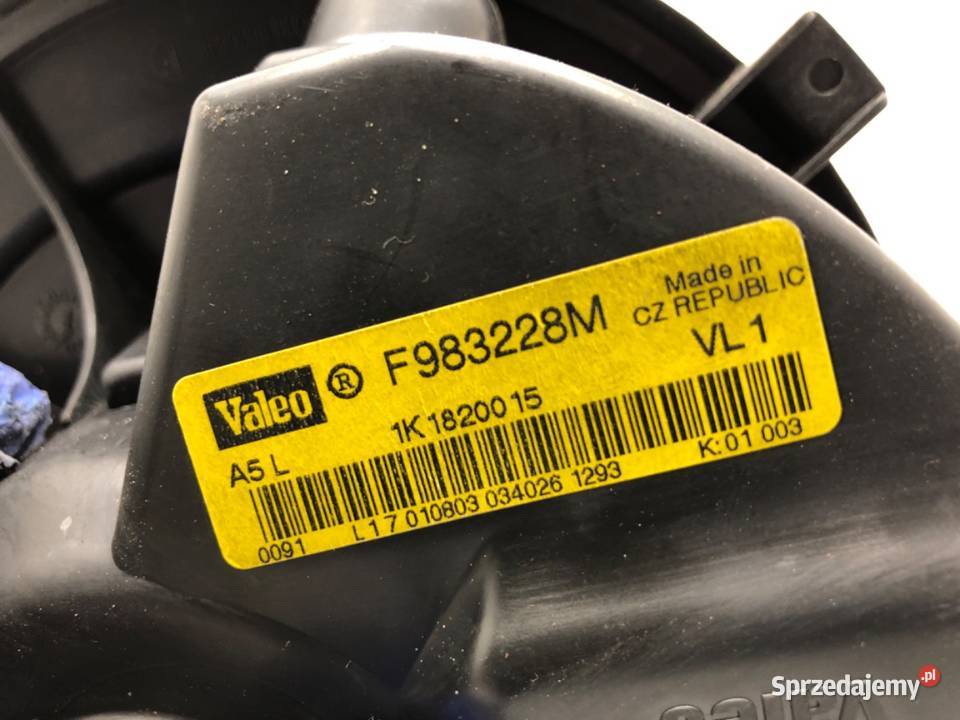 DMUCHAWA NAWIEWU VW TOURAN 1K1820015 WENTYLATOR