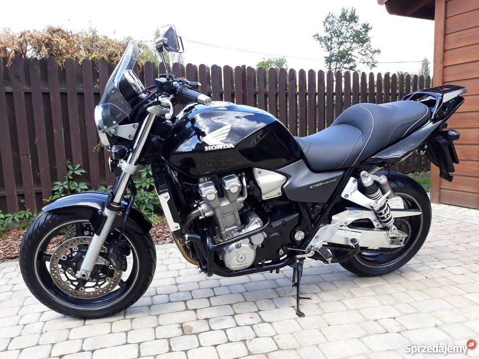 HONDA CB1300 ZADBANA I DOINWESTOWANA perła Warszawa