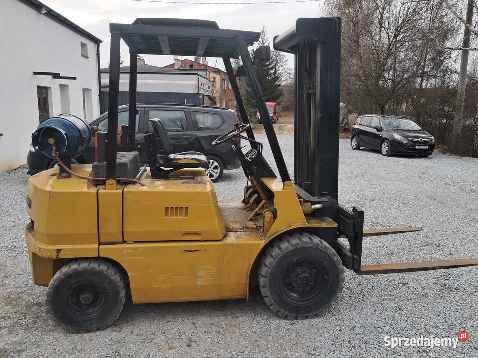 Wózek widłowy Mitsubishi FG 20 gaz