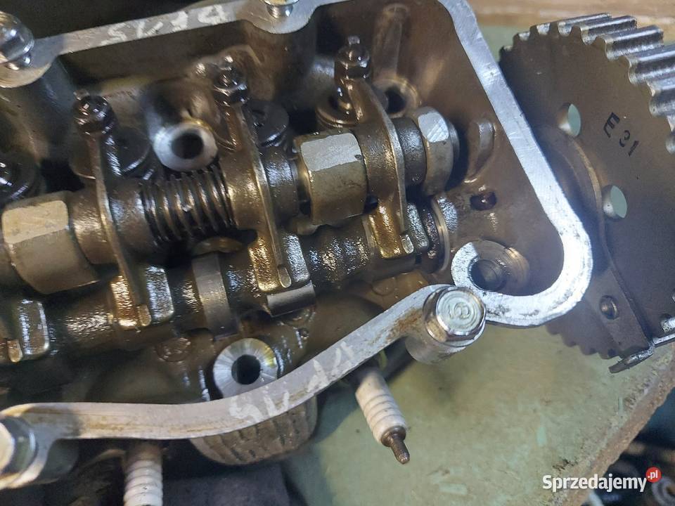 Honda BF 15 głowica wałek rozrządu koło pasowe Cylindry, głowice, pierścienie Jelenia Góra