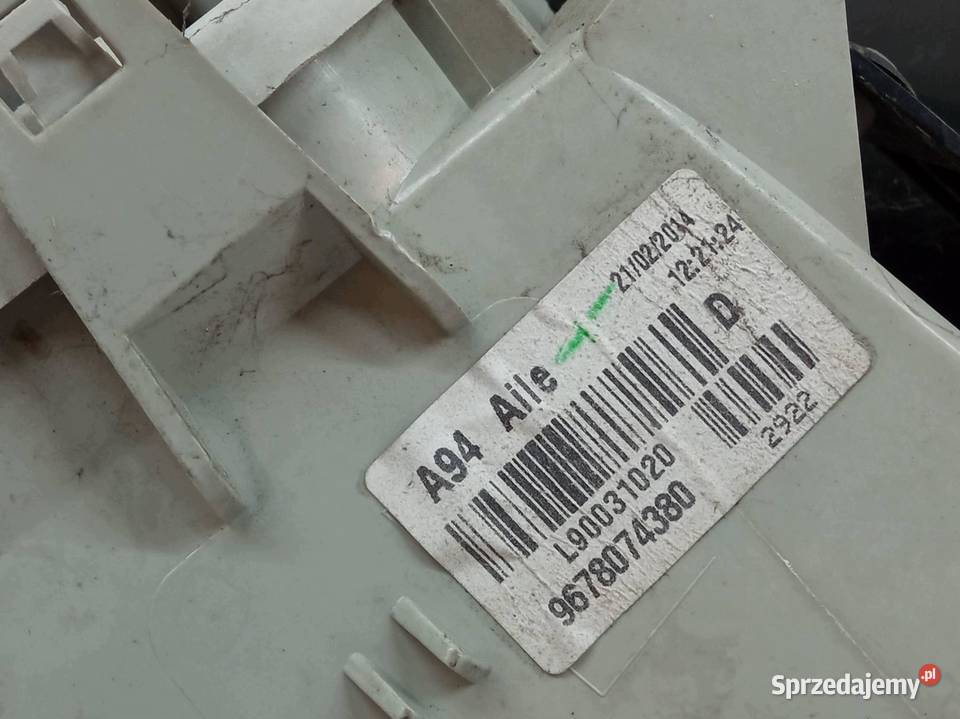 LAMPA TYŁ PRAWA 9678074380 Peugeot 2008 I Rok produkcji 2014