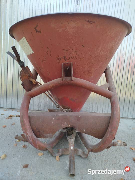 Rozsiewacz nawozów nieuszkodzony Rzeszów