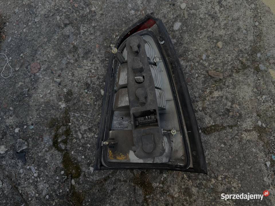Lampa tył lewa kombi Opel Vectra B Lampy tylne Ostrów Wielkopolski