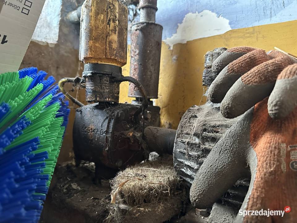 Sprzedam dojarkę do dojenia krów Grodziszczany sprzedam