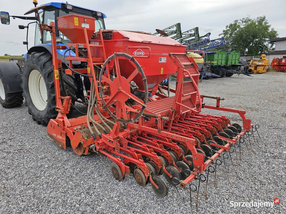 Siewnik KUHN VENTA LC302 Talerzowy z rolką Brona Gąsewo