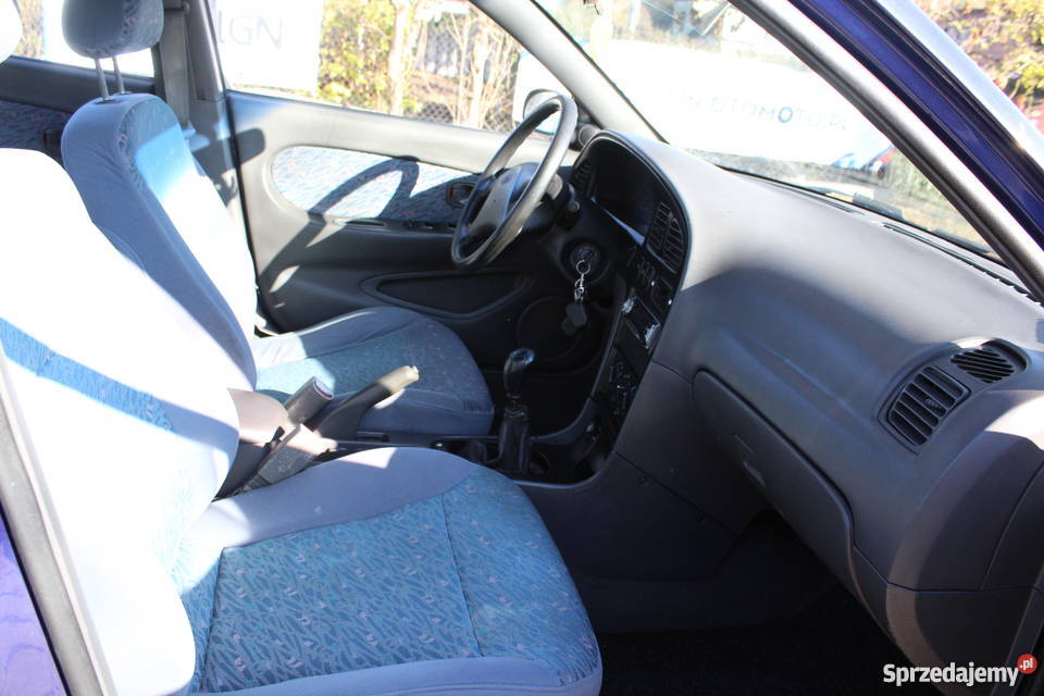 KIA SEPHIA 15 Benzyna 155 2300 Sephia